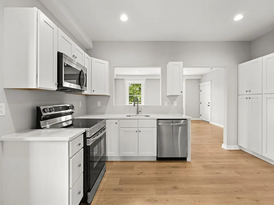 14 Dock St #3E