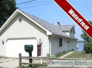 12221 Verlin Dr NE, Gowen, MI 49326