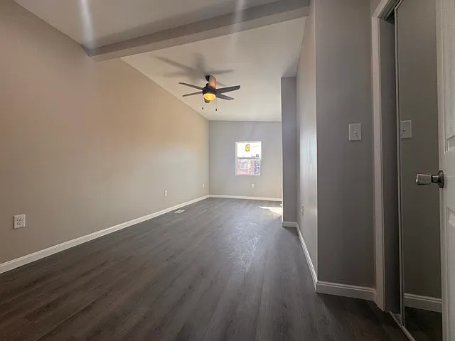 827 Harlem Ave — Photo 4