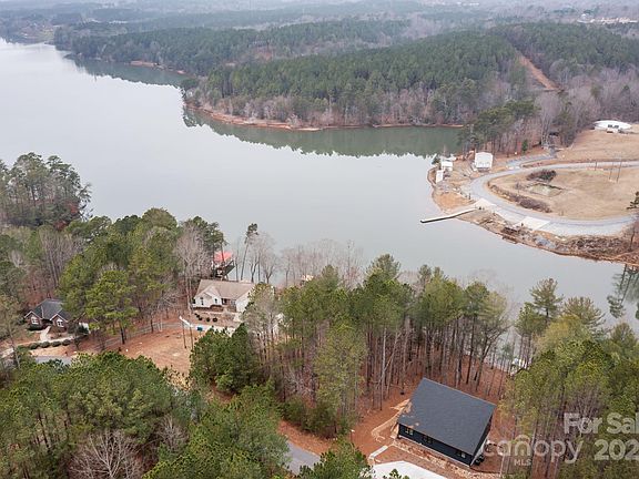 5th image of 42 Peaceful Cove Ct