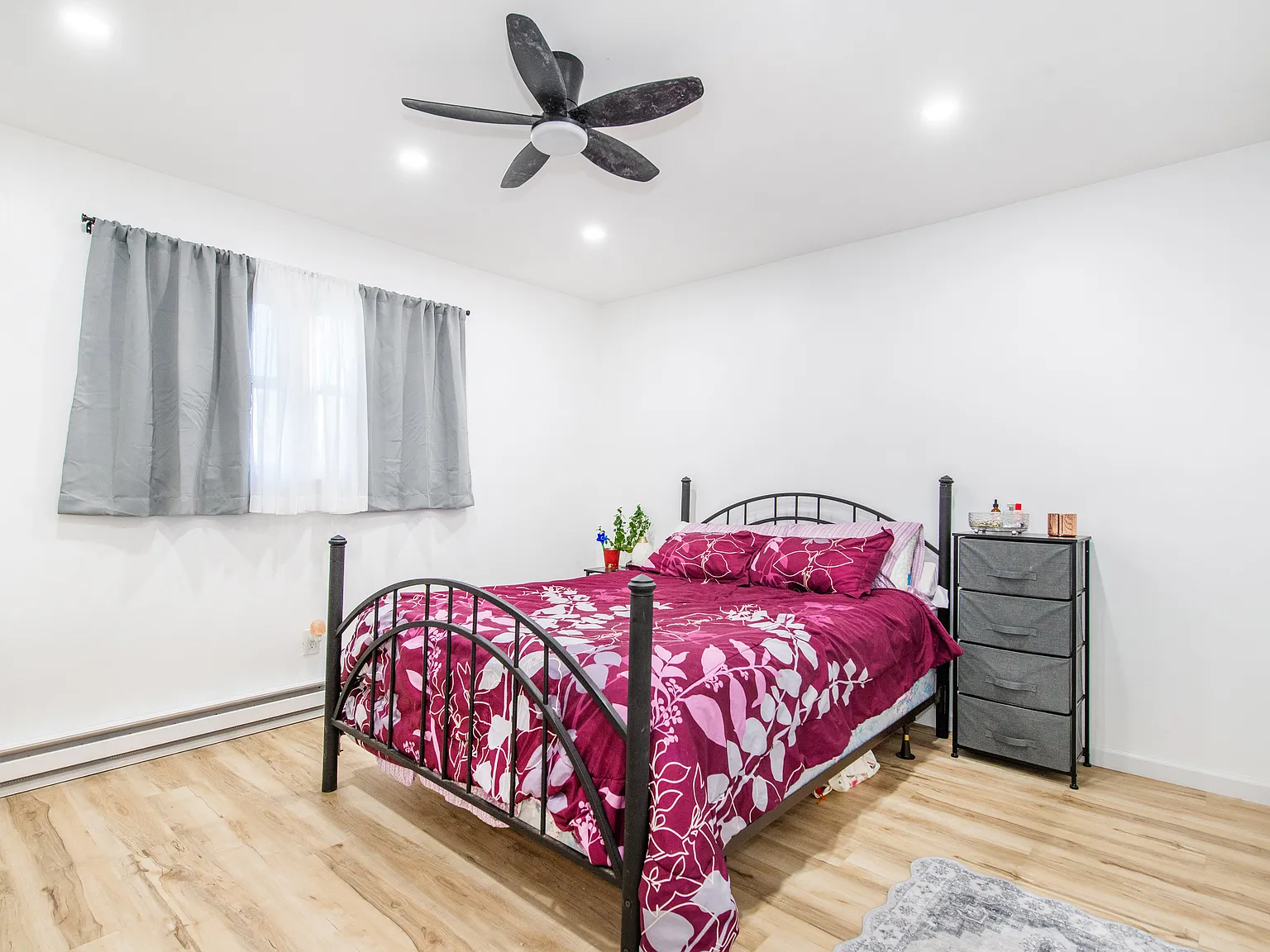 1 bed, $2,050 — Photo 4