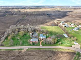 15100 W 250th St, Belle Plaine, MN 56011