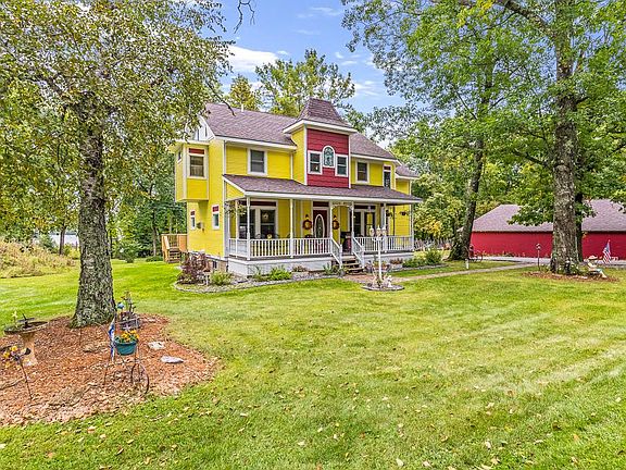 2nd image of 36972 Bonnie Lakes Ln