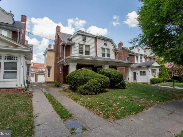 1217 Wakeling St, Philadelphia, PA 19124