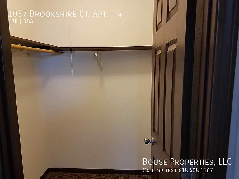 1037 Brookshire Ct #4 — Photo 4