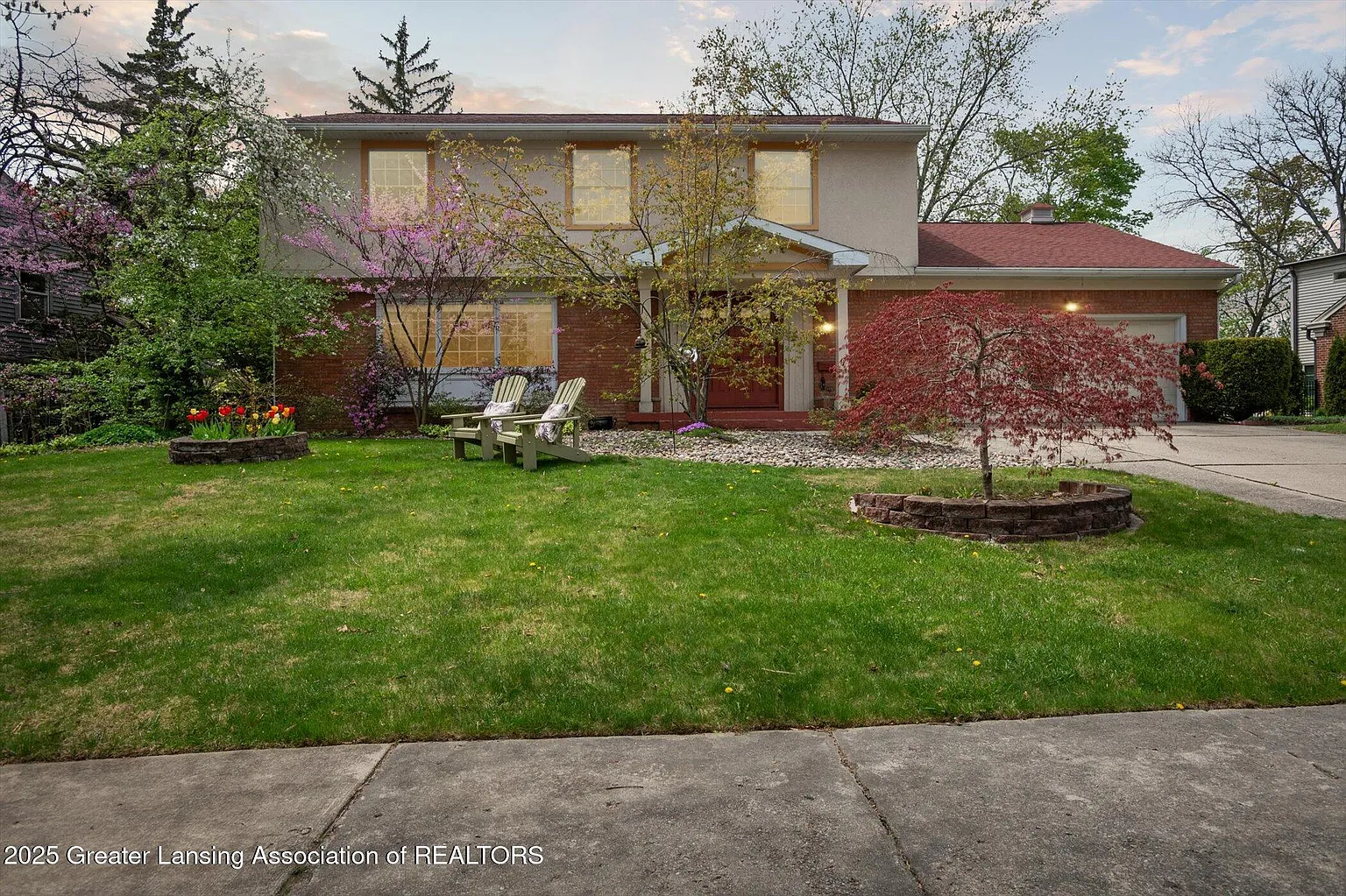 625 Cowley Ave photo 1