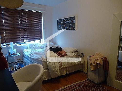 1st image of 214 Saint Paul St #8