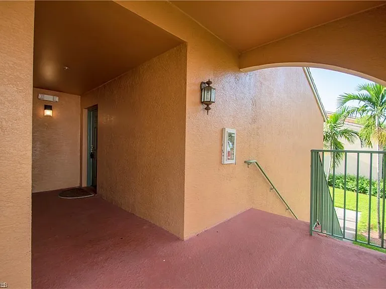 1220 Wildwood Lakes Blvd #201 — Photo 17