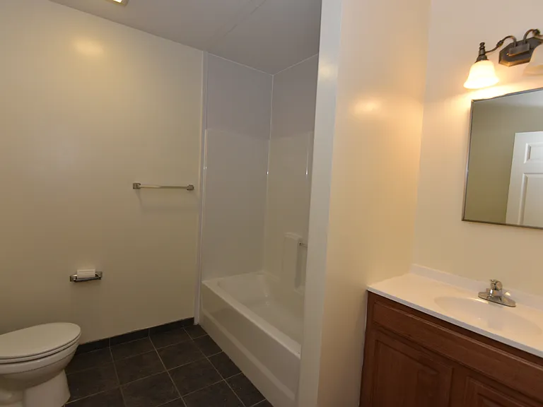 320 S Dunn — Photo 28