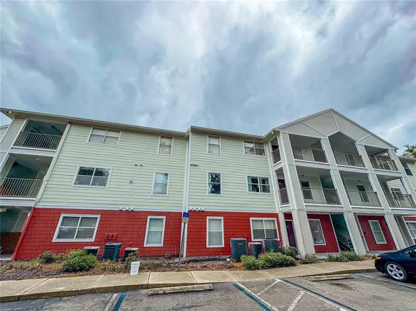 2360 SW Archer Rd APT 624, Gainesville, FL 32608
