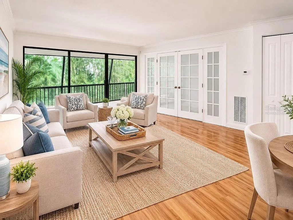 2 bed, 2.0 bath, 967 sqft, $1,800 — Photo 4