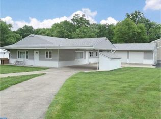 2909 Green Ave, Bristol, PA