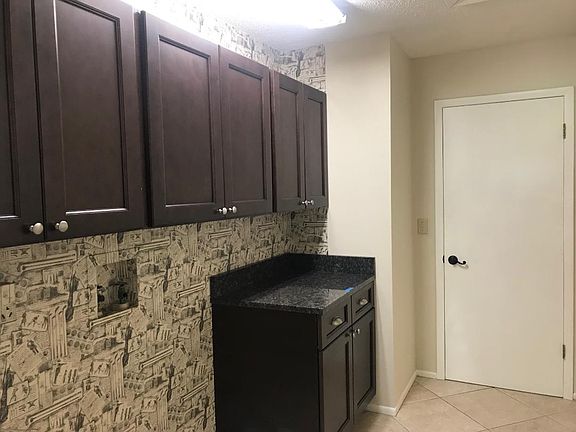 4th image of 3580 Fairway Forest Dr