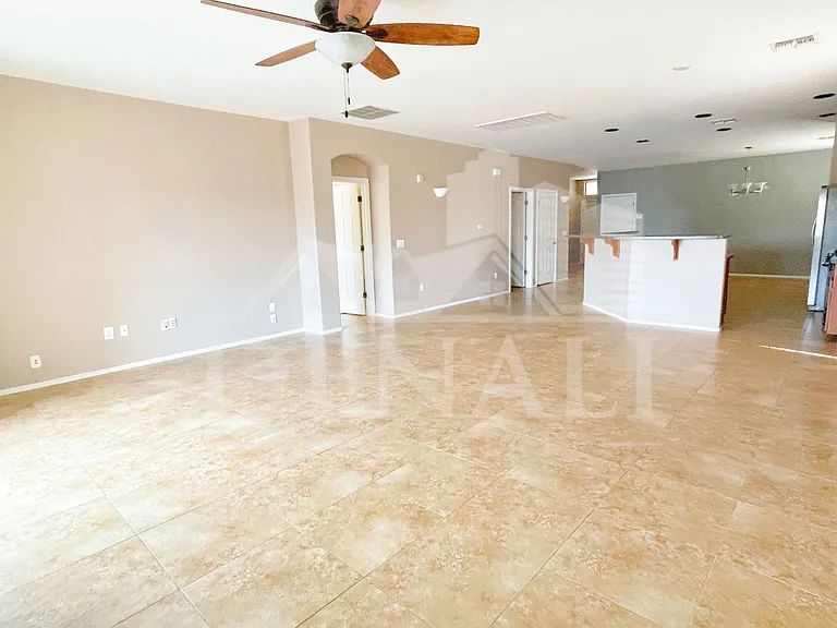 11786 W Fordson Dr — Photo 9
