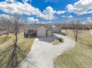 727 Chukker Ln, Haysville, KS 67060