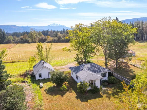 5678 Mission Road, Bellingham, WA 98226