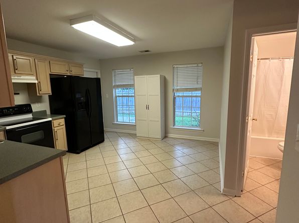 112 Cove Lndg