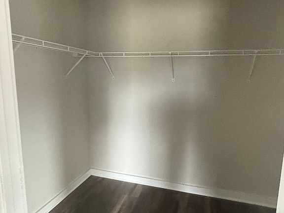 4th image of 1348 S Main St #1354