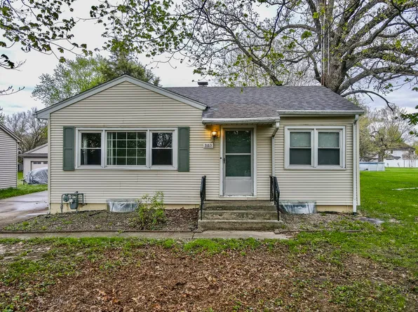 3153 Sportsman Club Rd, Bourbonnais, IL 60914