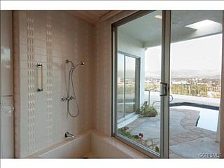 5th image of 4412 Bergamo Dr