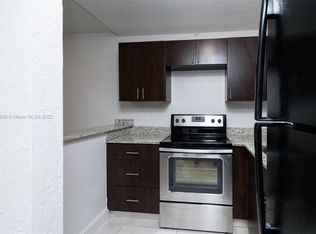 400 NE 137th St APT 414, Miami, FL 33161