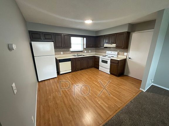 4th image of 3039 W 15th St