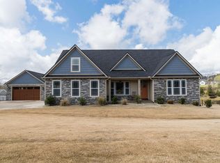 680 E Ridge Water Dr, Chesnee, SC 29323