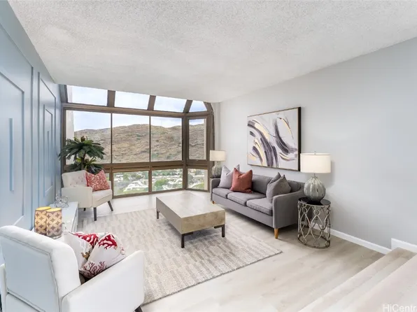 531 Hahaione St #220A, Honolulu, HI 96825