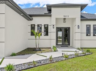 1511 Roosevelt Ave, Lehigh Acres, FL 33972