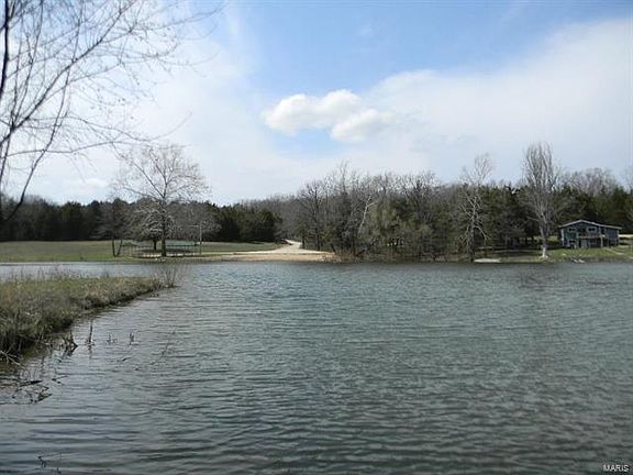4th image of 3766 Lake Shore Dr #3