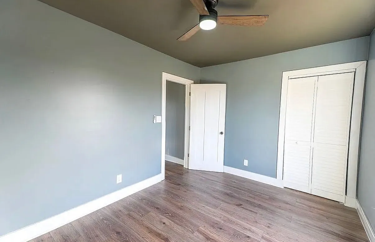 2 bed, 1008 sqft, $1,455 — Photo 4
