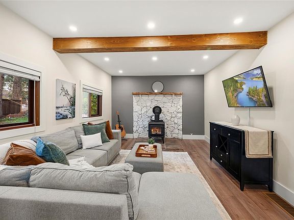 3rd image of 3729 Dallimore Rd