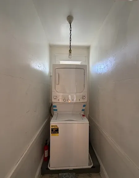 706 Myrtle Ave #2F — Photo 16