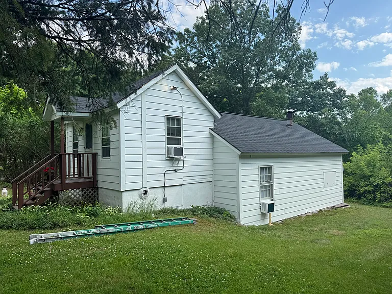 8041 Bridge Lake Rd — Photo 10