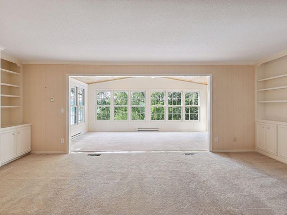 2nd image of 2235 Xanthus Ln N
