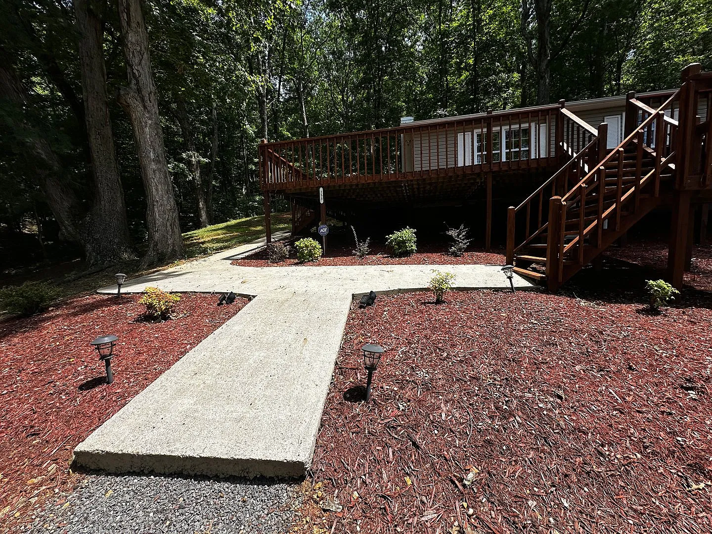 2 bed/1 bath furnished bungalow - Bean Station, TN — Photo 2