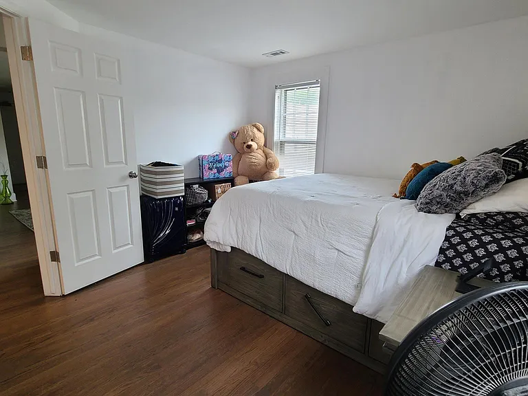 615 Sheridan Rd #3T — Photo 9