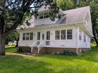 714 Main St, Emmons, MN 56029