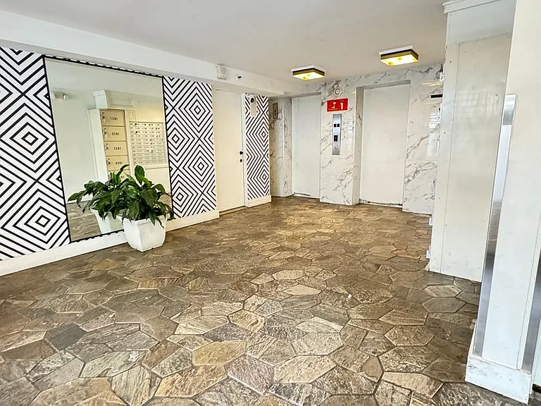 2463 Kuhio Ave #1008 — Photo 3