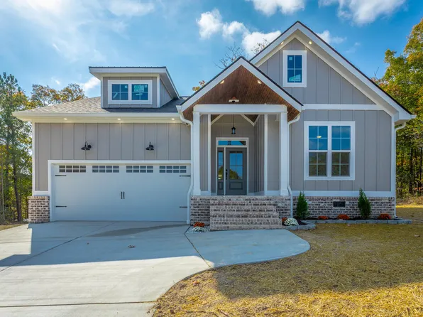 254 Auburn Dr, La Fayette, GA 30728
