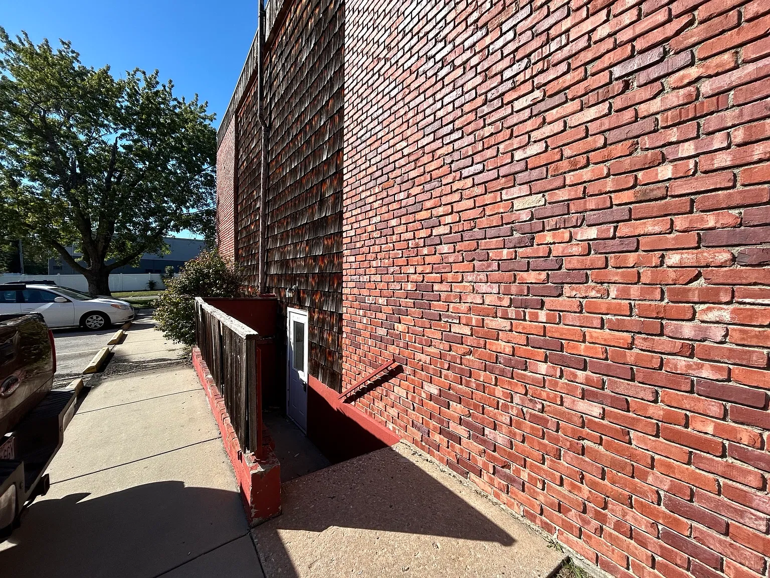 626 Schwarz Rd — Photo 2