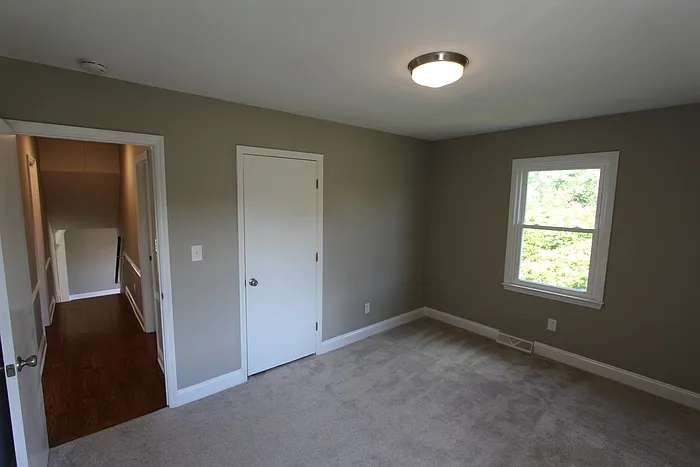 1766 Colony Rd — Photo 16