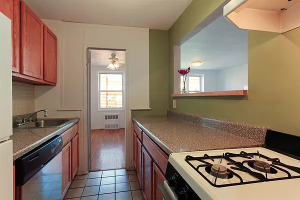 Sold by Corcoran | media 16