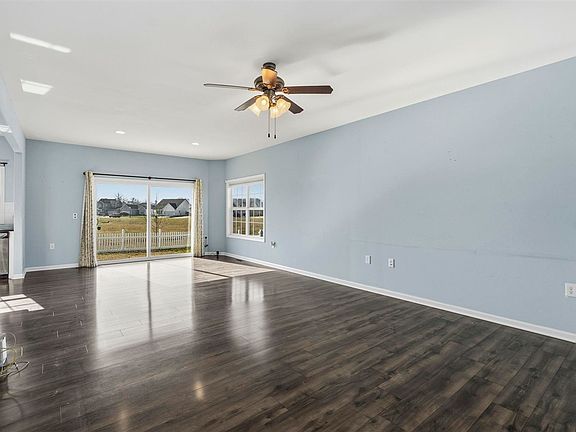 4th image of 7060 Stone Meade Ct
