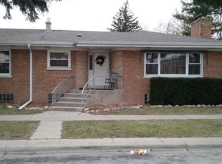 6303 19th St, Berwyn, IL 60402