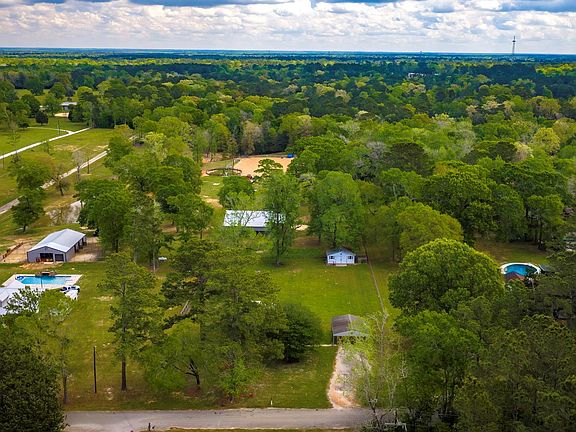 3rd image of 200 Manuel Rd