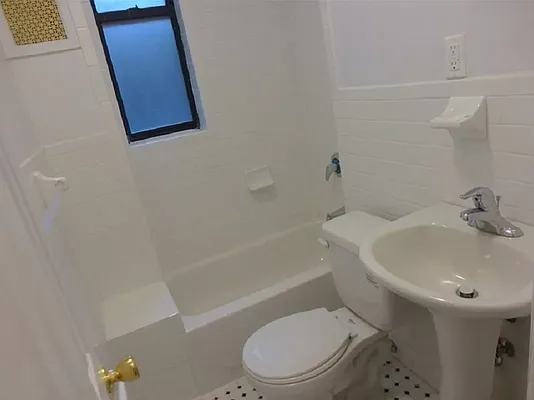 Rented by Corcoran | media 7