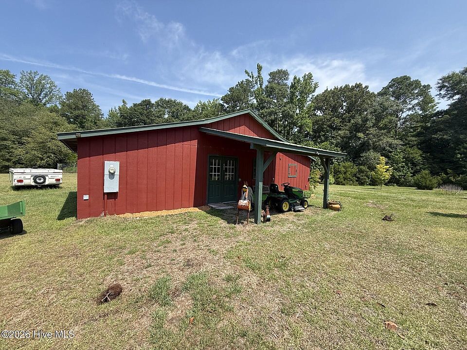 1st image of 230 Bowers Lane