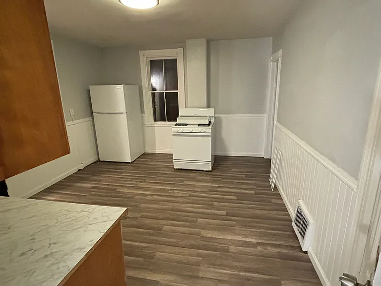 1218 City St #2 — Photo 2