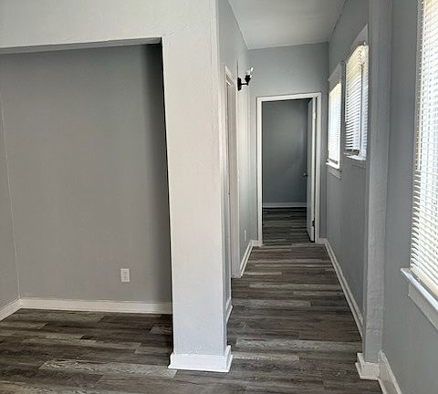 4th image of 927 Magnolia Ave #8A